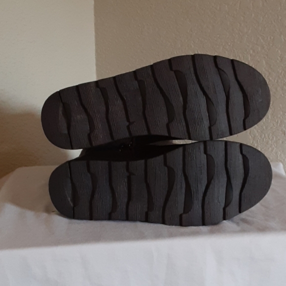 Brand New Muk Luks! - Picture 5 of 5